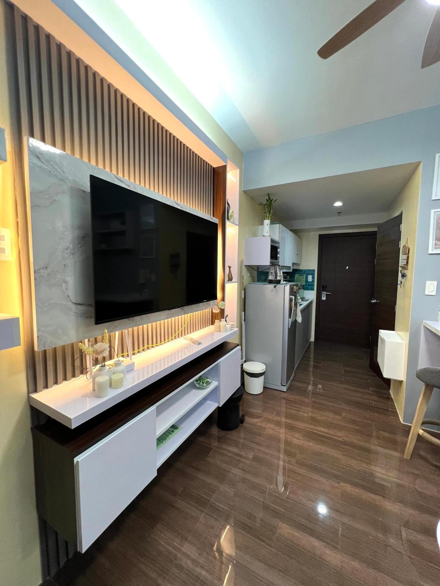 Apartment In Air Residences, Makati With Wifi, Netflix, Pool, Mall And More Manila Luaran gambar