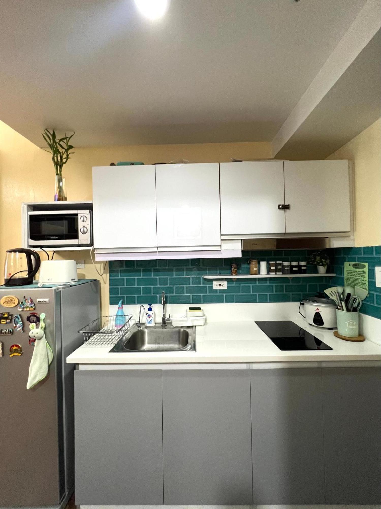 Apartment In Air Residences, Makati With Wifi, Netflix, Pool, Mall And More Manila Luaran gambar