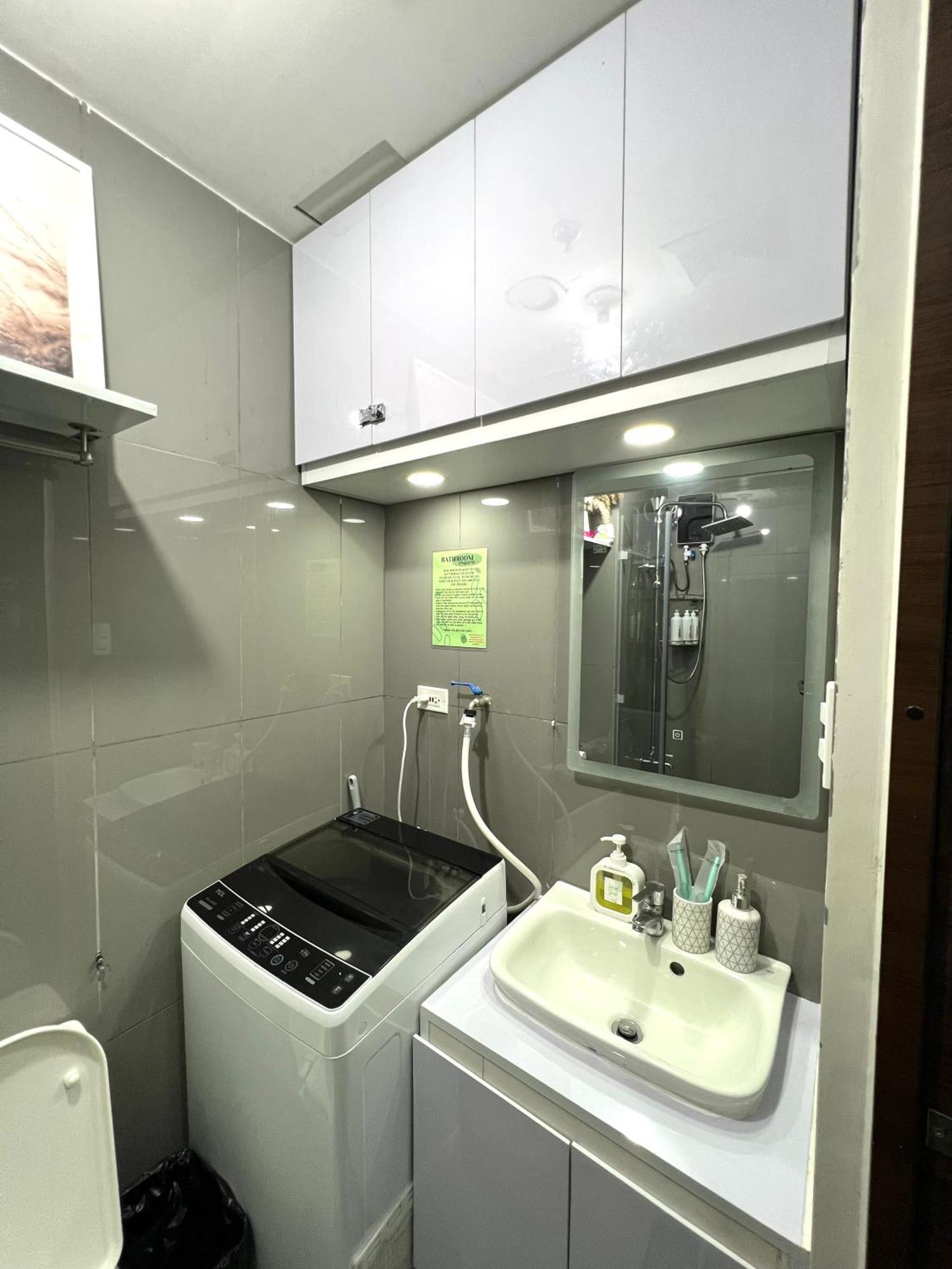 Apartment In Air Residences, Makati With Wifi, Netflix, Pool, Mall And More Manila Luaran gambar