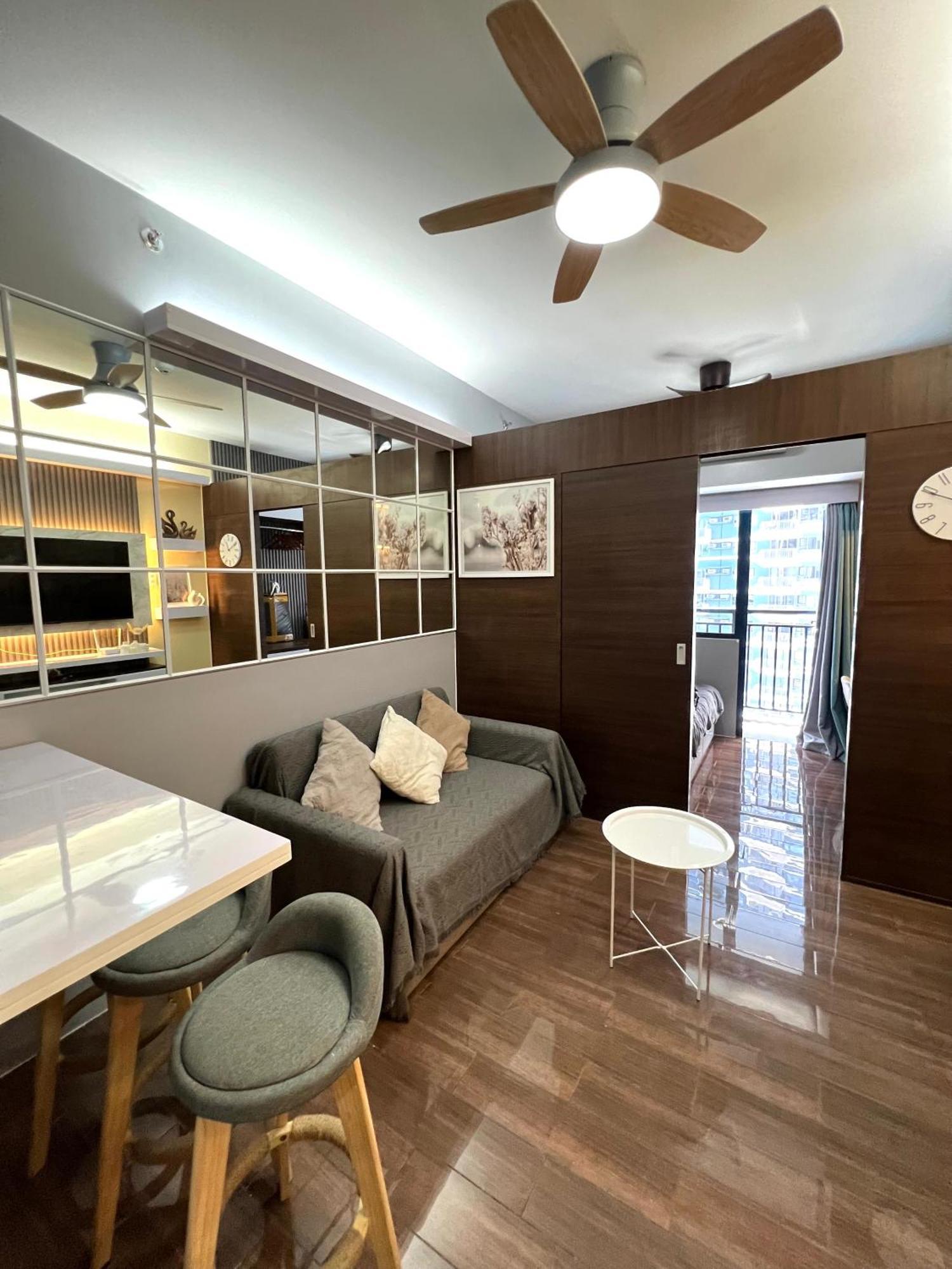 Apartment In Air Residences, Makati With Wifi, Netflix, Pool, Mall And More Manila Luaran gambar